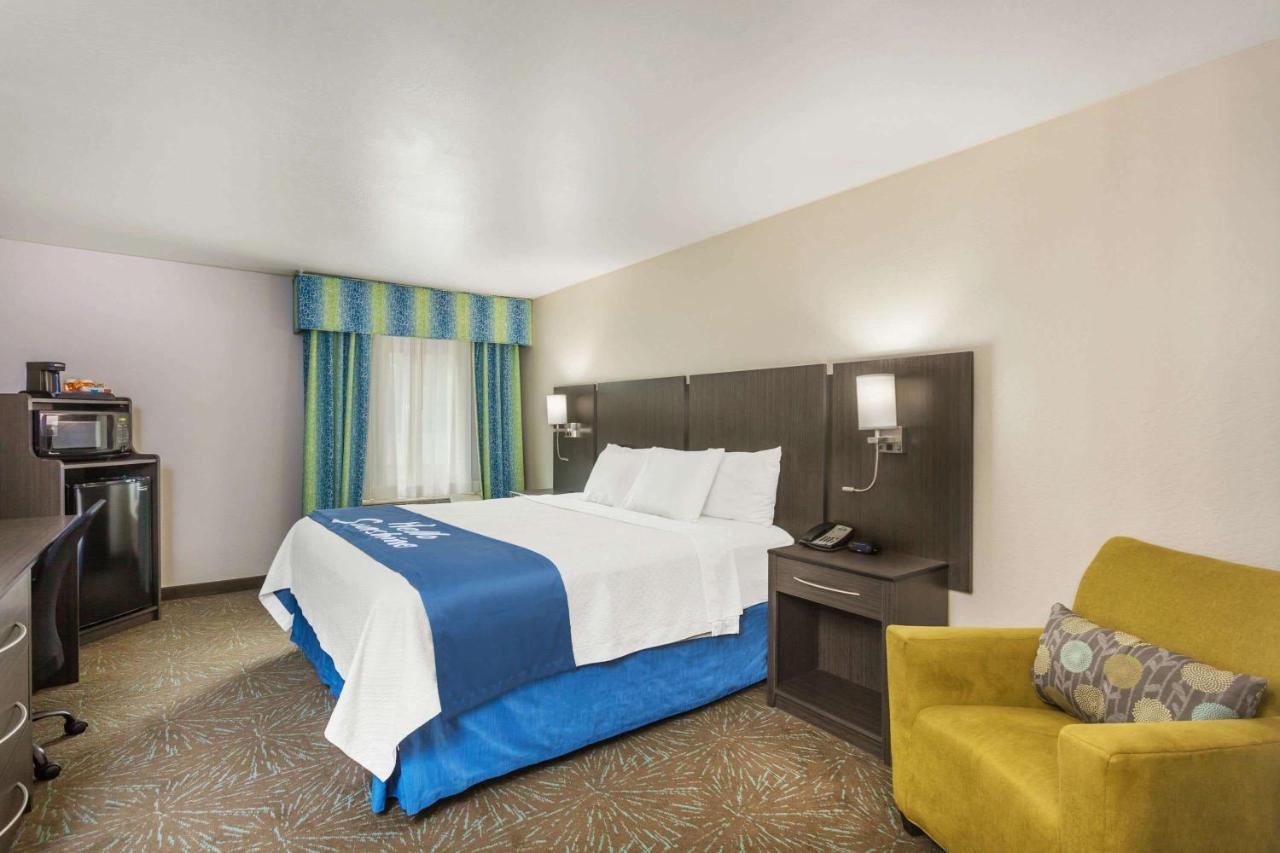 Days Inn & Suites By Wyndham East Flagstaff Exterior photo